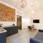 Castelli's Campo 13 Apartament *