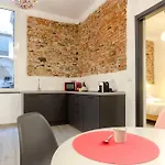 Apartament Castelli's Campo 13 *