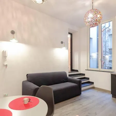 Castelli's Campo 13 Apartment